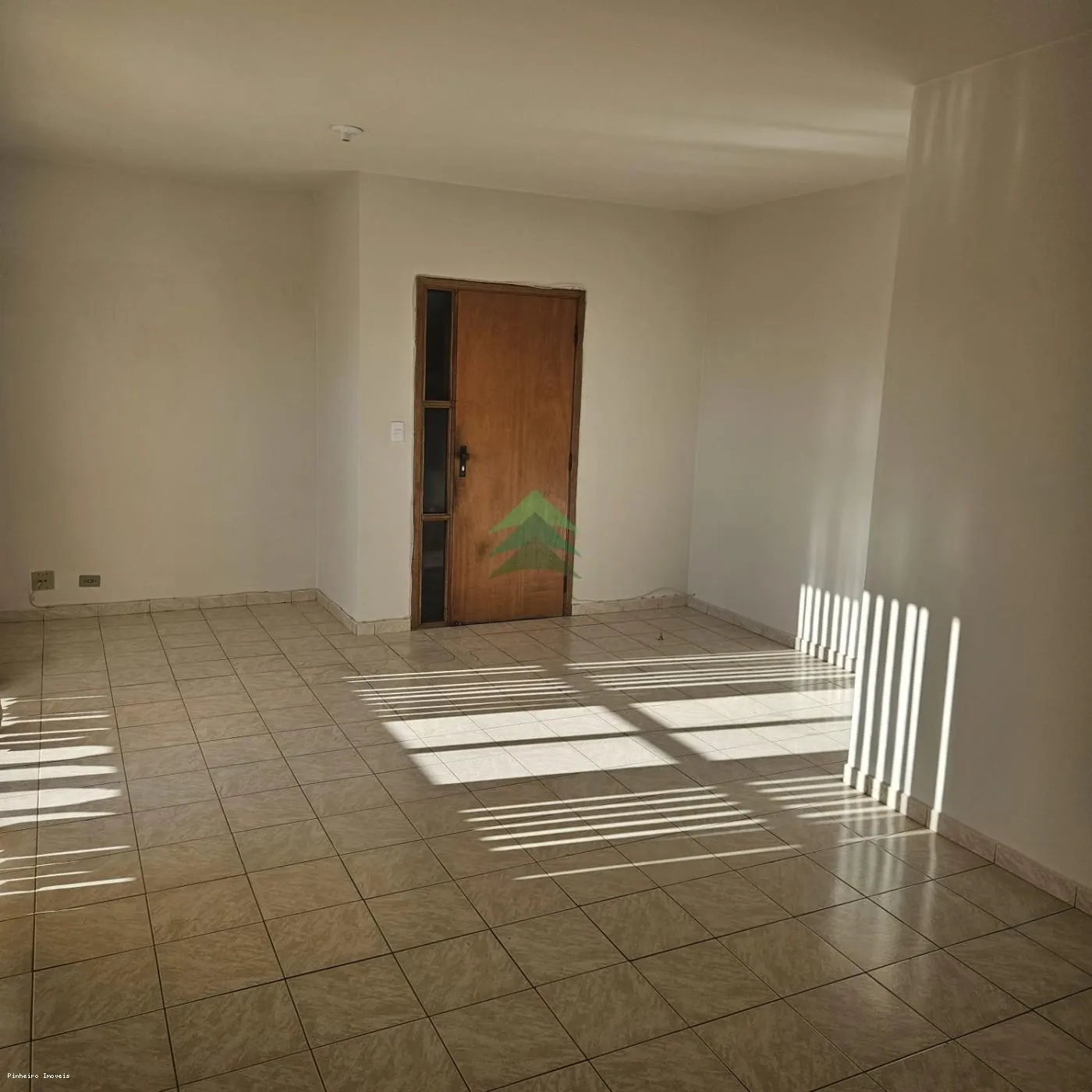 Apartamento para Venda em Presidente Prudente, Jardim Paulistano, 3 dormitórios, 1 suíte, 3 banheiros, 1 vaga — foto 3