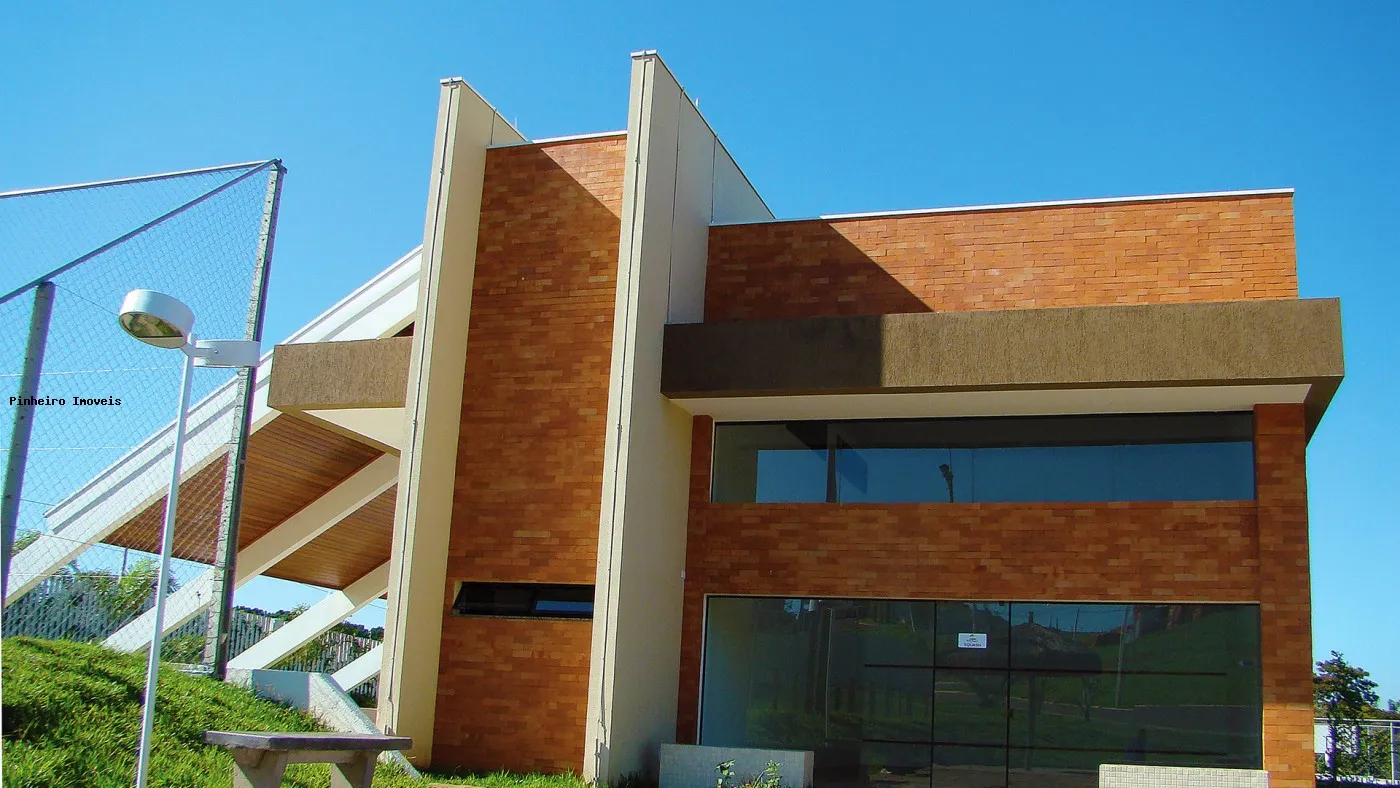 Terreno em Condomínio Seguro: Conforto e Conveniência! — foto 7