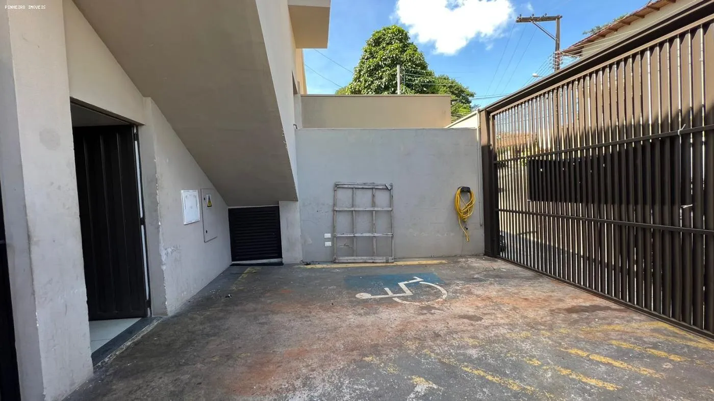 Comercial para Venda em Presidente Prudente, Jardim Das Rosas, 6 dormitórios — foto 3