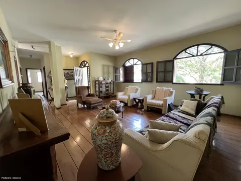 Casa para Venda em Presidente Prudente, Jardim Paulista, 4 dormitórios, 1 suíte, 4 banheiros, 4 vagas