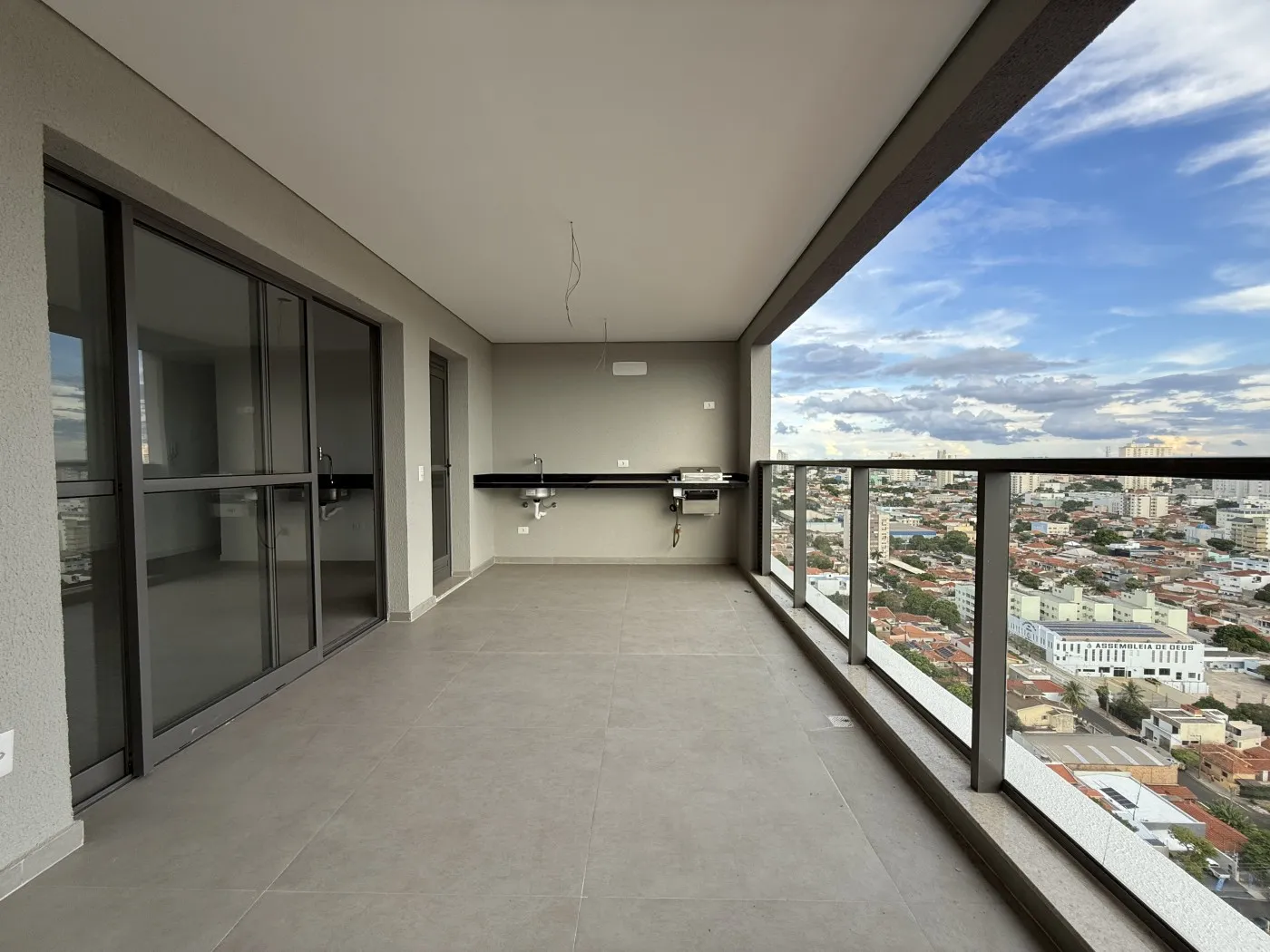 Apartamento para Venda em Presidente Prudente, Vila Ocidental, 3 dormitórios, 3 suítes, 4 banheiros, 2 vagas — foto 2