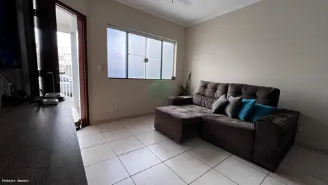 Casa para Venda em Presidente Prudente, Jardim Itaipu, 3 dormitórios, 1 suíte, 2 banheiros, 2 vagas