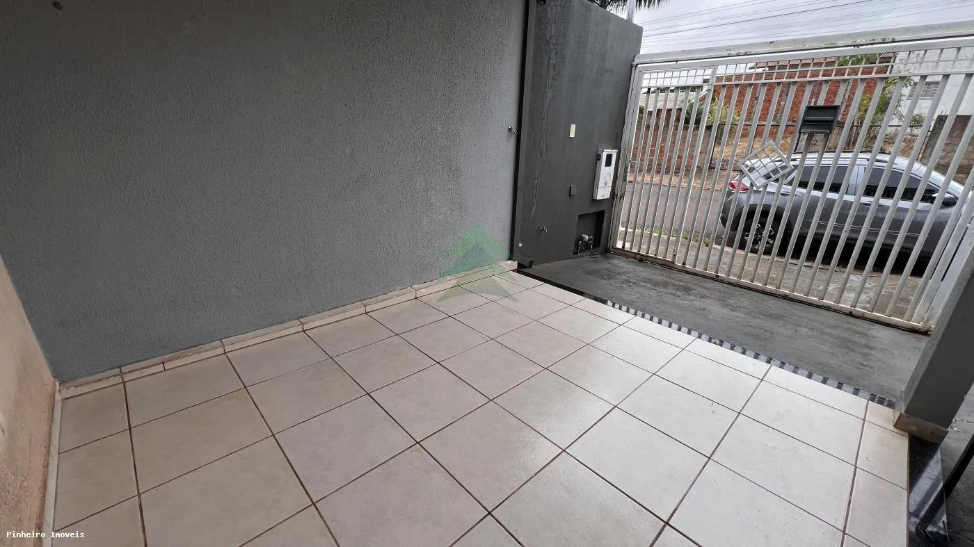 Casa para Venda em Presidente Prudente, Jardim Itaipu, 3 dormitórios, 1 suíte, 2 banheiros, 2 vagas — foto 2