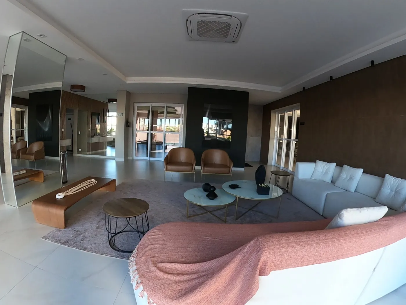 Apartamento para Venda em Presidente Prudente, Jardim Aquinópolis, 3 dormitórios, 3 suítes, 5 banheiros, 2 vagas — foto 2