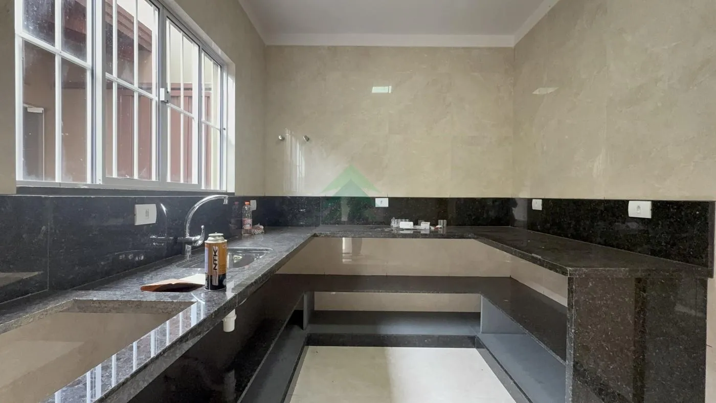 Casa para Venda em Presidente Prudente, Jardim Das Rosas, 5 dormitórios, 5 suítes, 7 banheiros, 3 vagas — foto 4