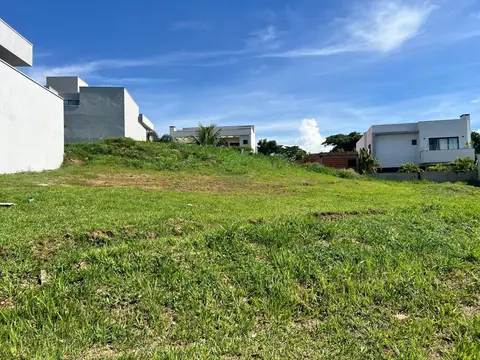 Terreno em Condomínio para Venda em Presidente Prudente, Condomínio Porto Madero