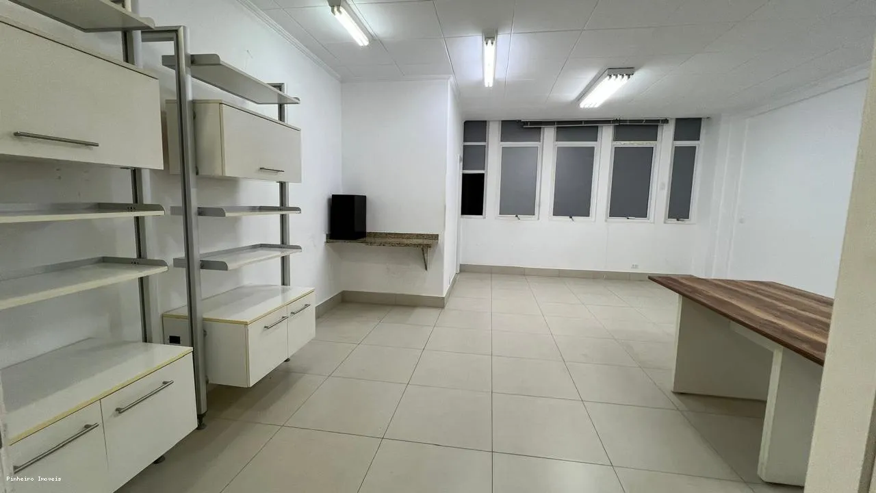 Sala Comercial para Locação em Presidente Prudente, Centro, 1 banheiro, 1 vaga — foto 2
