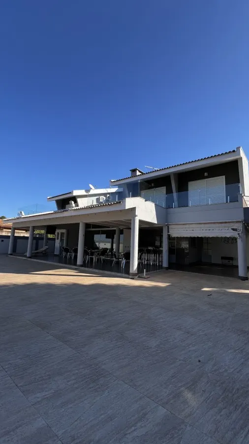 Casa ampla em Condomínio Fechado — foto 2