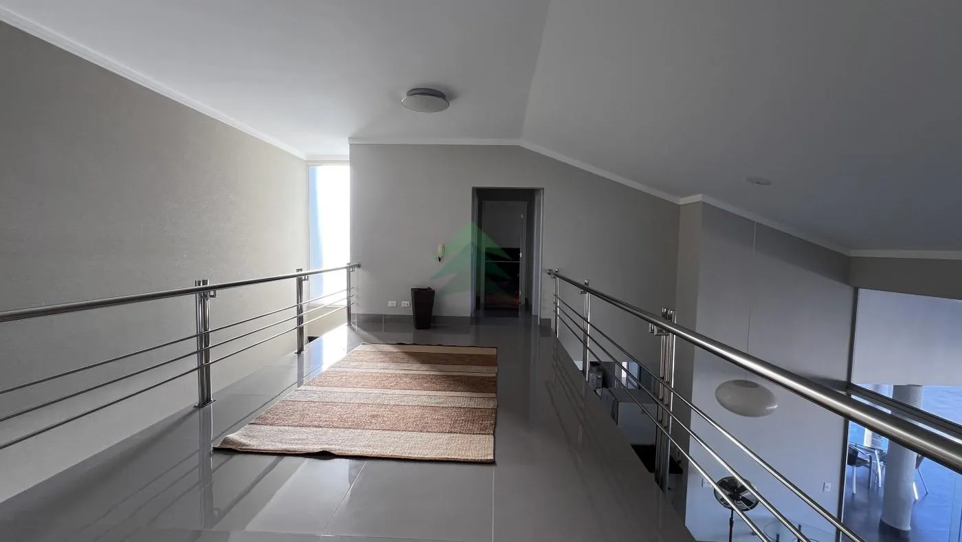 Casa ampla em Condomínio Fechado — foto 6