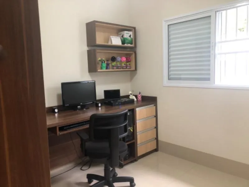 Casa para Venda em Presidente Prudente, Jardim Aviação, 3 dormitórios, 1 suíte, 3 banheiros, 4 vagas — foto 3