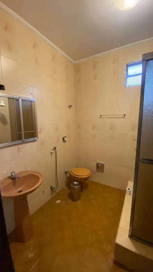 Oportunidade : residencial ou comercial ! Descubra sua casa dos sonhos no Centro de Presidente Prudente! — foto 6