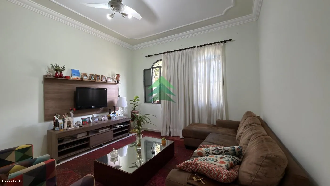 Casa excelente proximo Avenida - Oportunidade Única! — foto 3