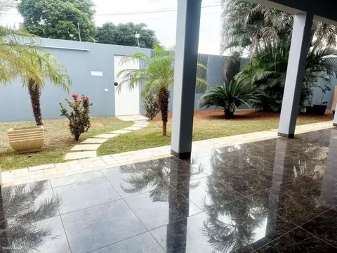 Casa para Venda em Bataguassu, Centro, 3 dormitórios, 1 suíte, 3 banheiros, 4 vagas