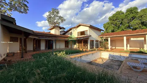 Casa para Venda em Presidente Prudente, Parque Higienópolis, 4 dormitórios, 1 suíte, 3 banheiros, 3 vagas