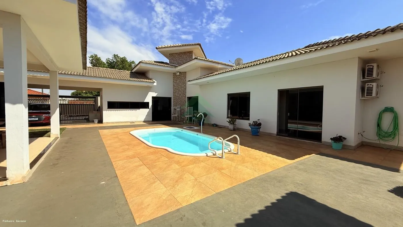 Oportunidade Única: Casa com Piscina em Presidente Prudente — foto 5