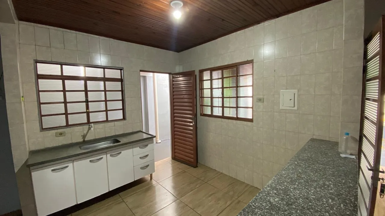 Casa para Venda em Presidente Prudente, Montalvão, 2 dormitórios, 1 banheiro — foto 2