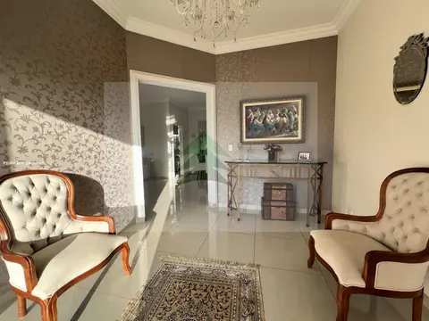 Casa para Venda em Presidente Prudente, Parque Higienópolis, 3 dormitórios, 1 suíte, 5 banheiros, 3 vagas